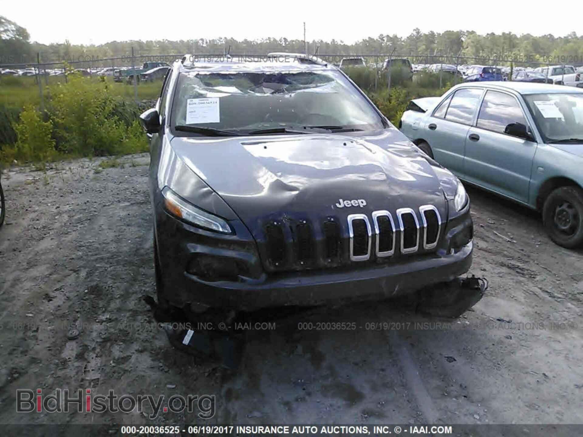 2017 Jeep Cherokee - VIN: 1C4PJLDBXHW523012 - Фото 6