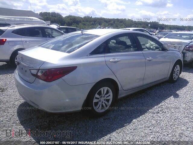 2012 Hyundai Sonata - VIN: 5NPEB4AC7CH498236 - Фото 4