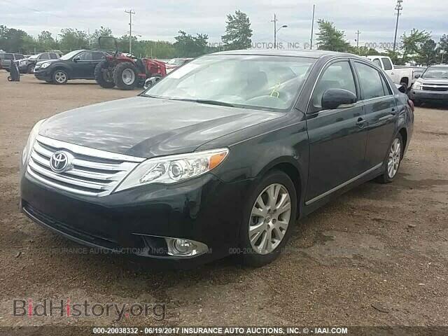 2011 Toyota Avalon - VIN: 4T1BK3DB3BU415563 - Фото 2