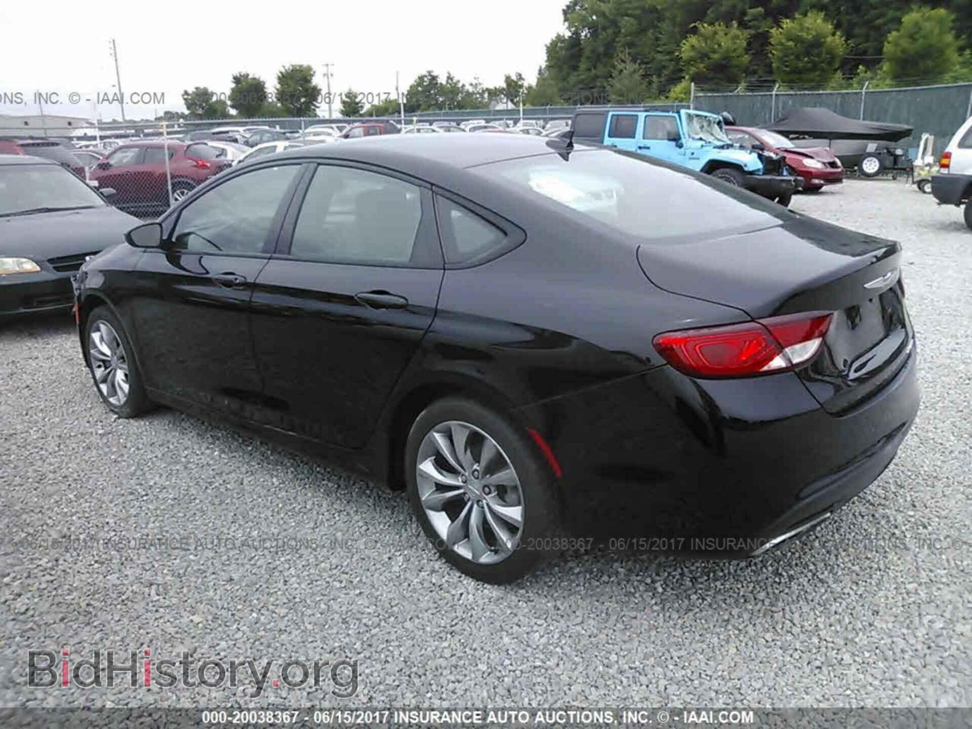 2015 Chrysler 200 - VIN: 1C3CCCBBXFN753247 - Фото 3