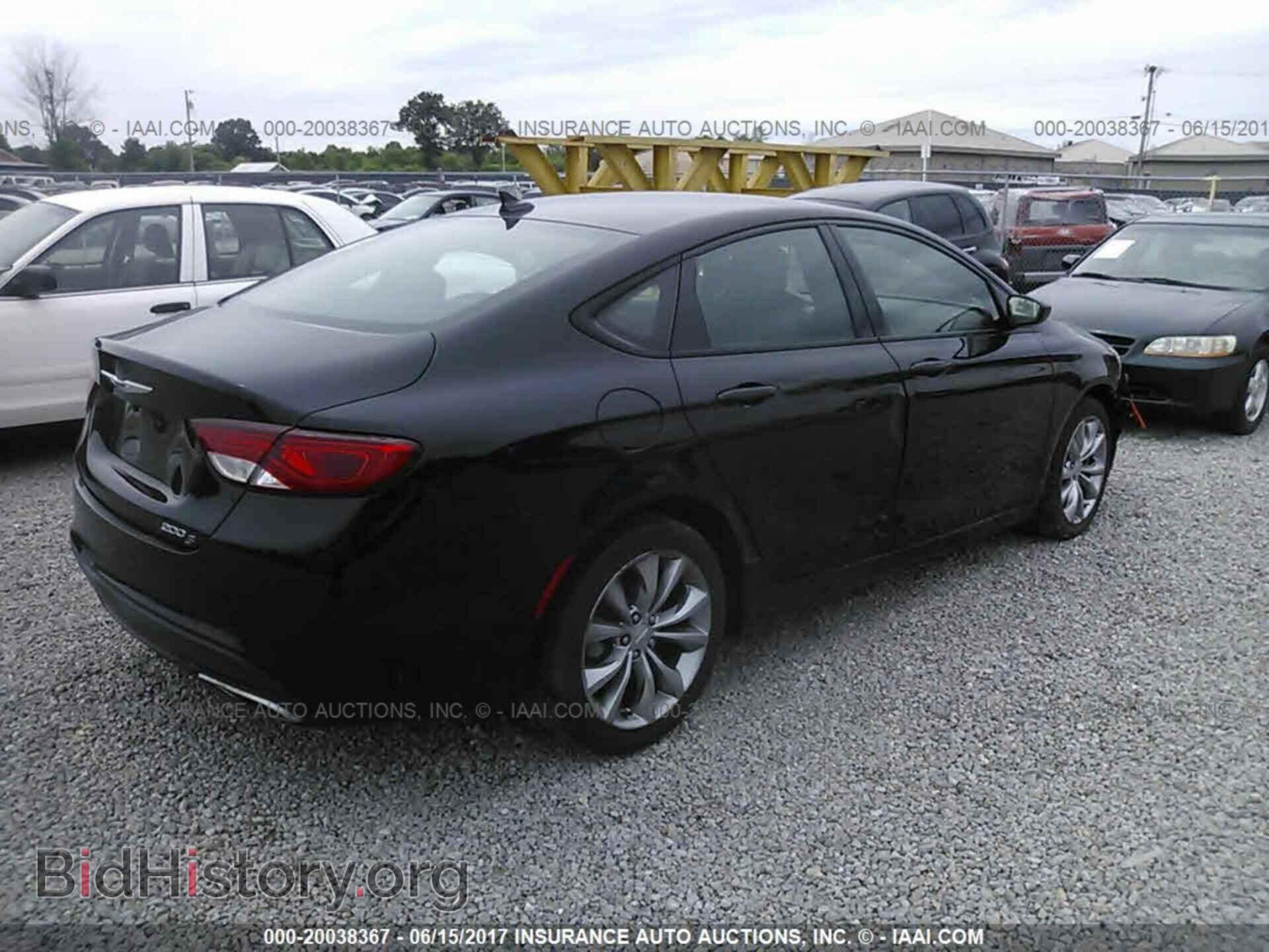 2015 Chrysler 200 - VIN: 1C3CCCBBXFN753247 - Фото 4