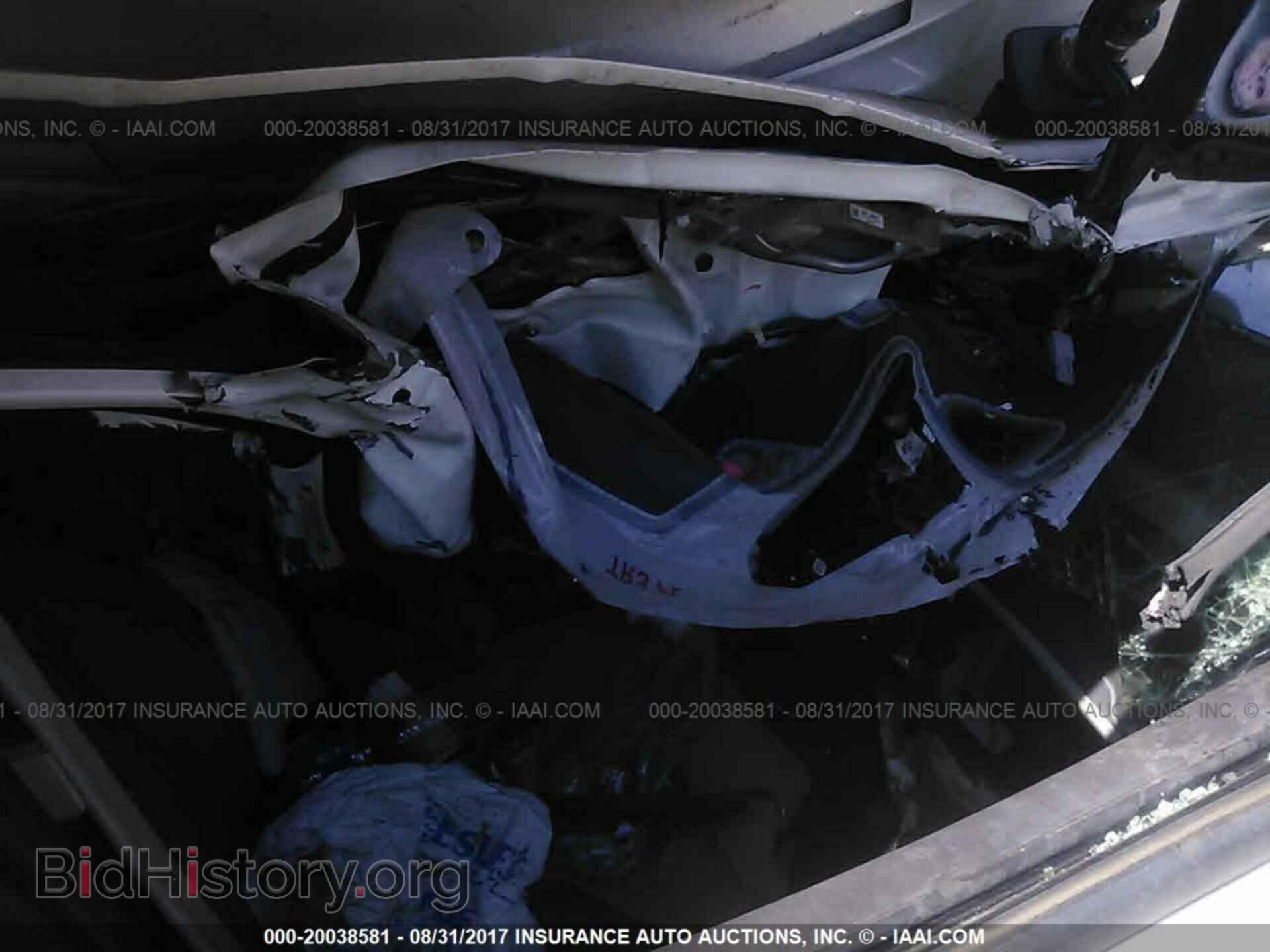 2012 Honda Civic - VIN: 2HGFB2F51CH594117 - Photo 5
