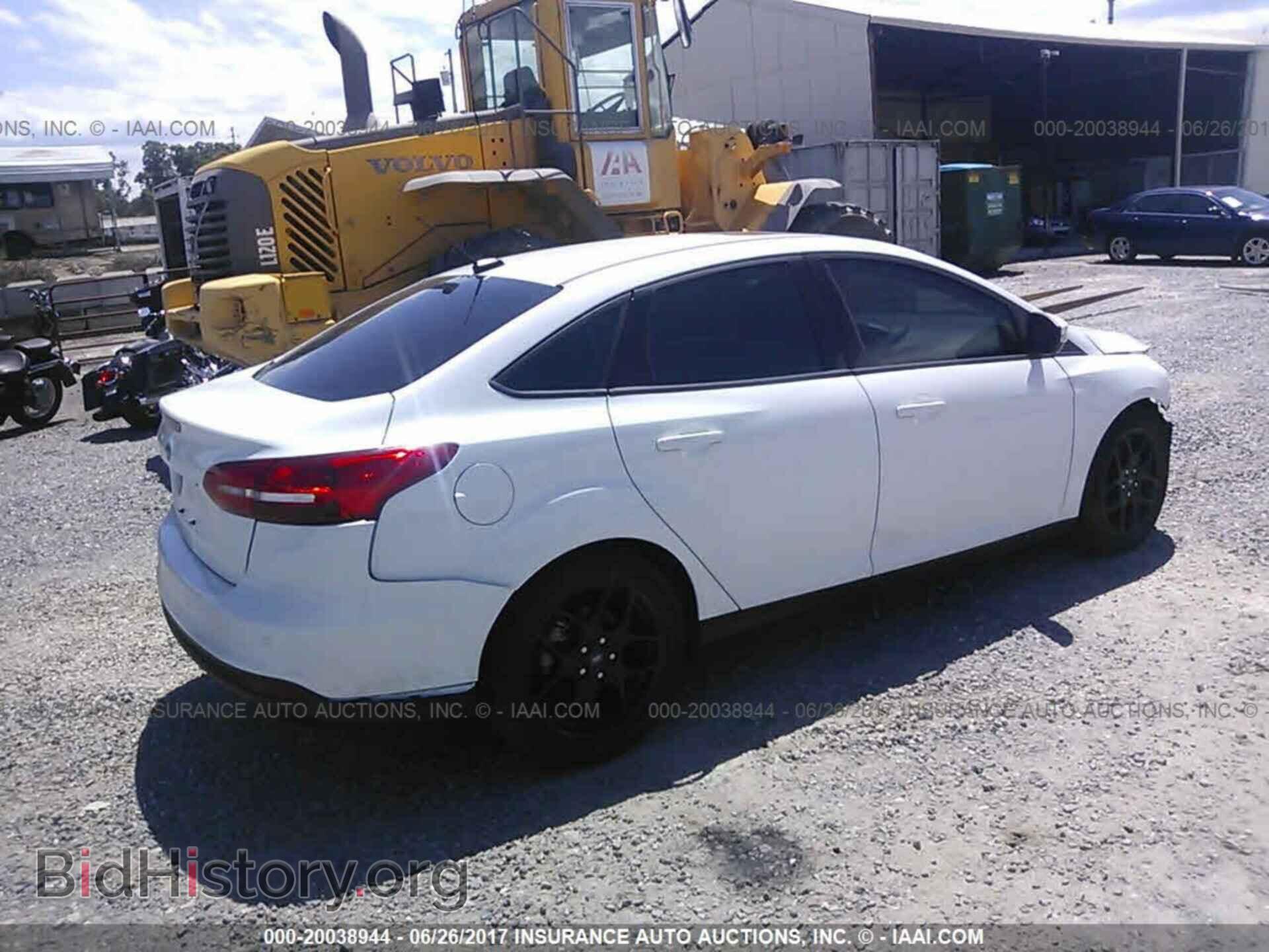 2016 Ford Focus - VIN: 1FADP3F29GL356694 - Фото 4