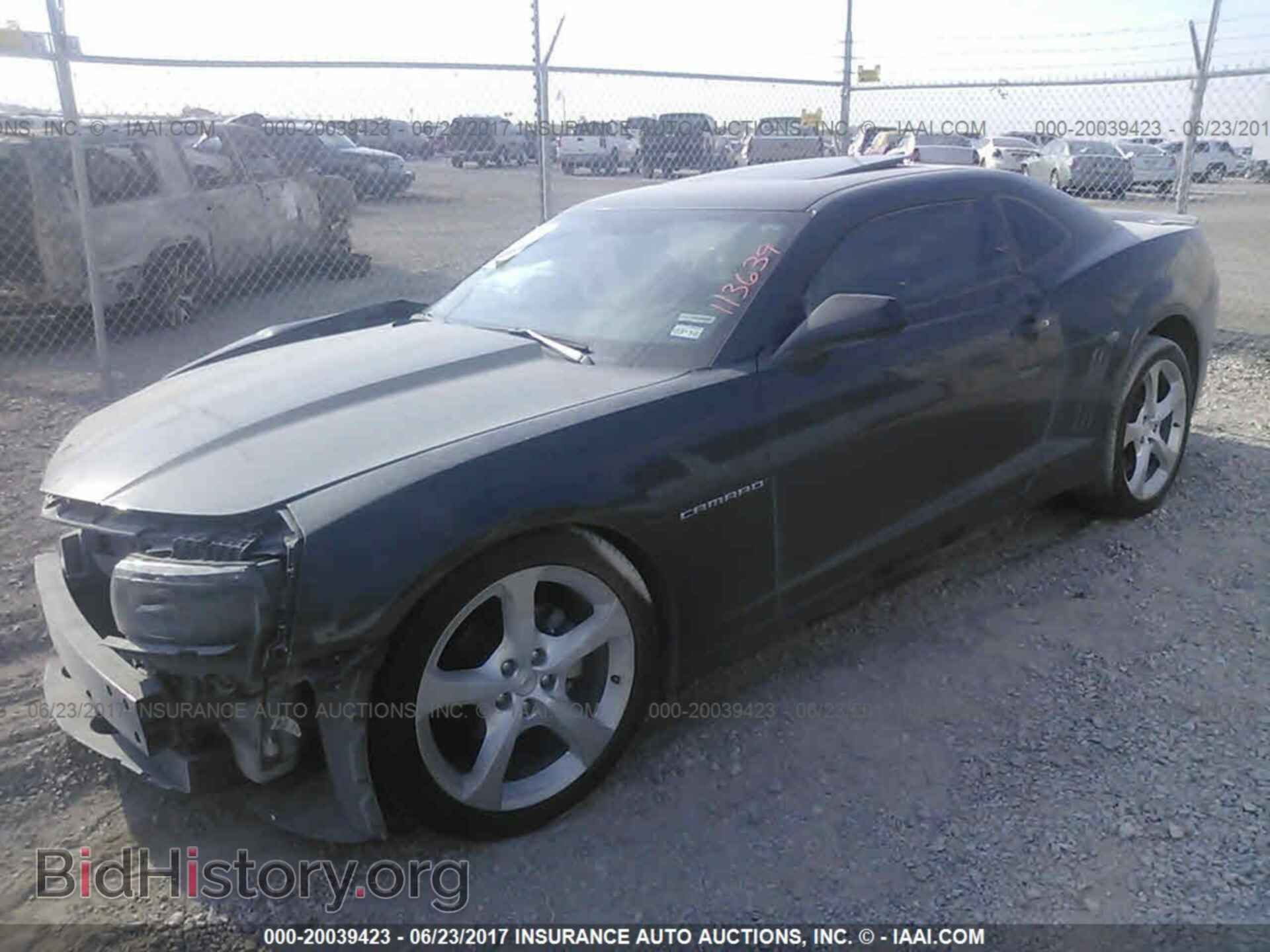 2015 Chevrolet Camaro - VIN: 2G1FD1E32F9113639 - Фото 2