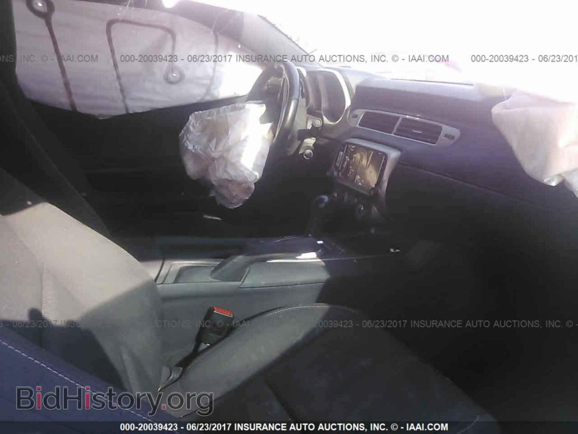 2015 Chevrolet Camaro - VIN: 2G1FD1E32F9113639 - Фото 5