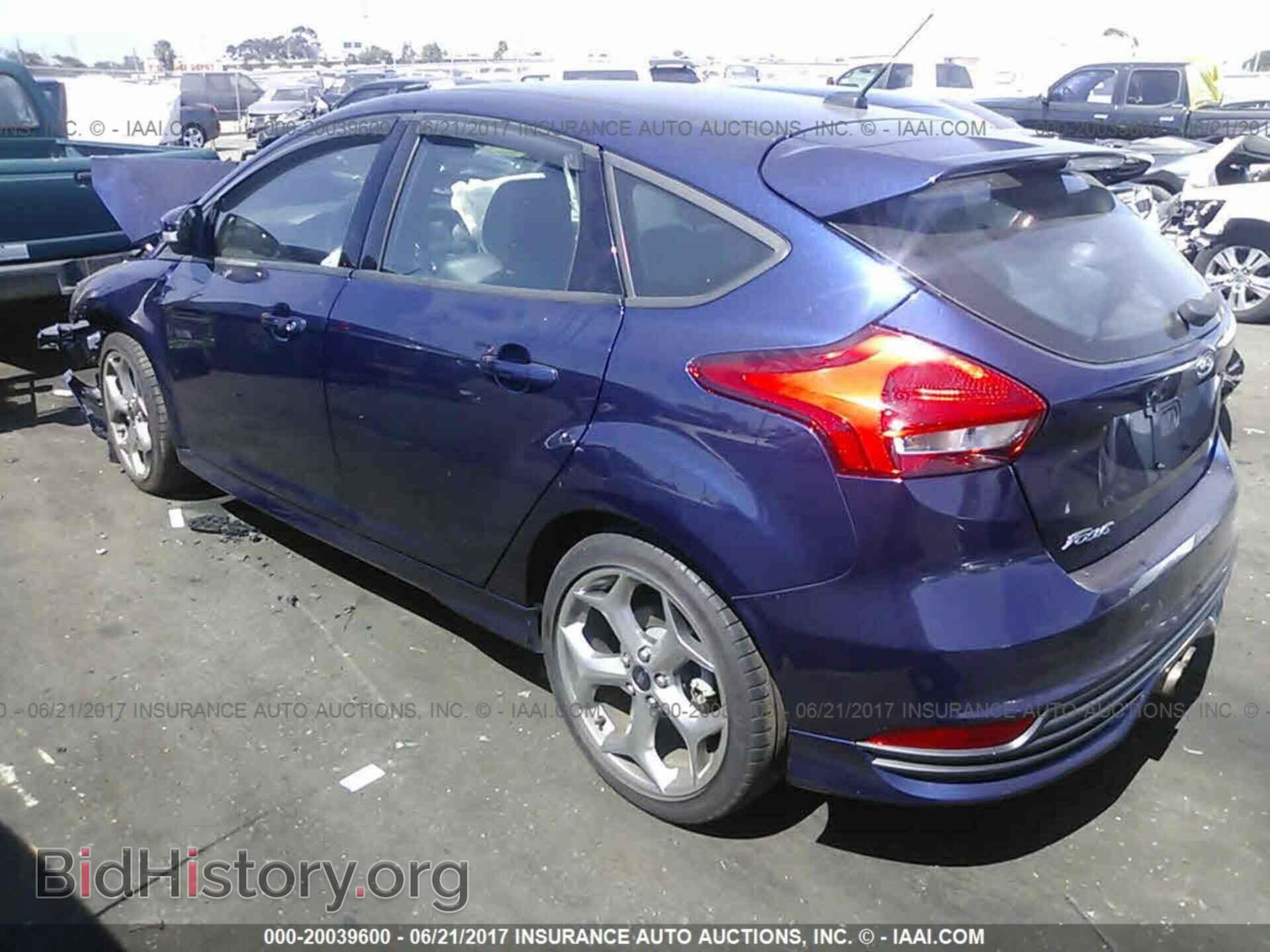 2016 Ford Focus - VIN: 1FADP3L93GL234298 - Фото 3