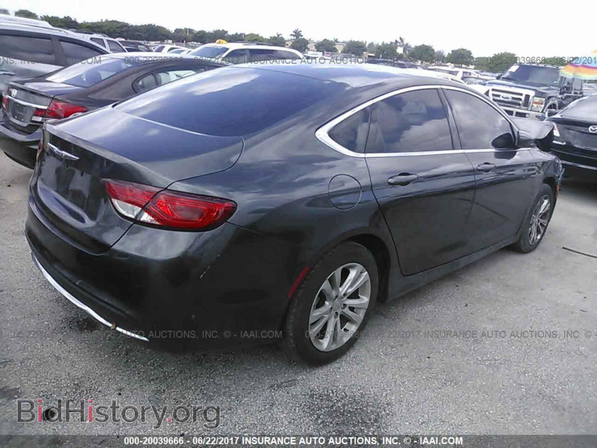 2015 Chrysler 200 - VIN: 1C3CCCAB7FN697916 - Фото 4