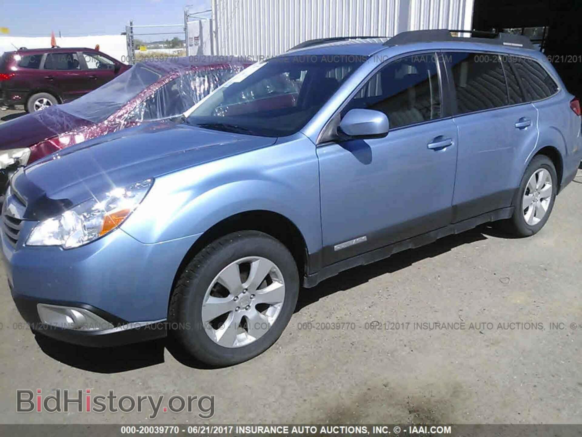 2011 Subaru Outback - VIN: 4S4BRBCC9B3315893 - Фото 2