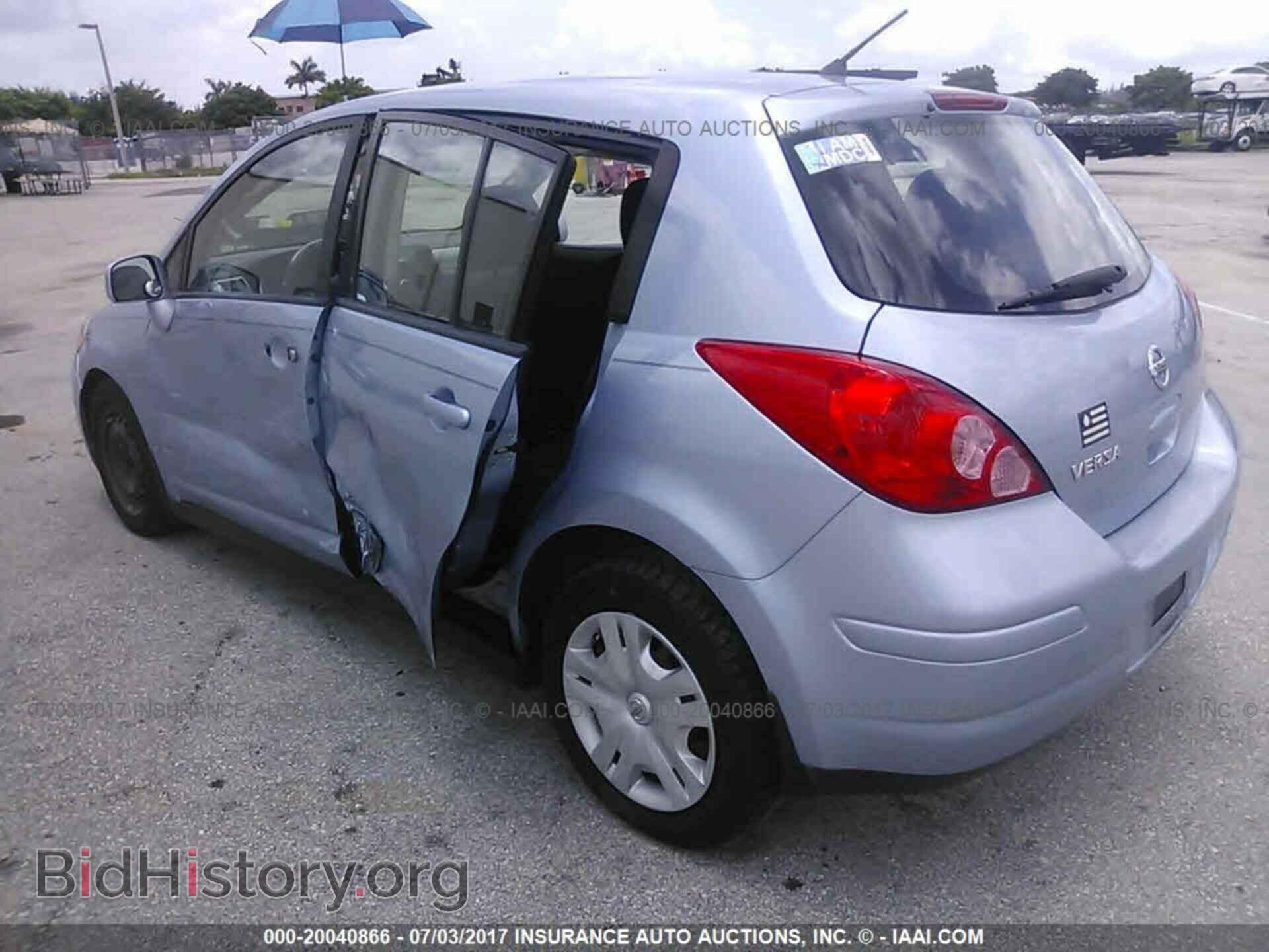 2011 Nissan Versa - VIN: 3N1BC1CP6BL399424 - Фото 3