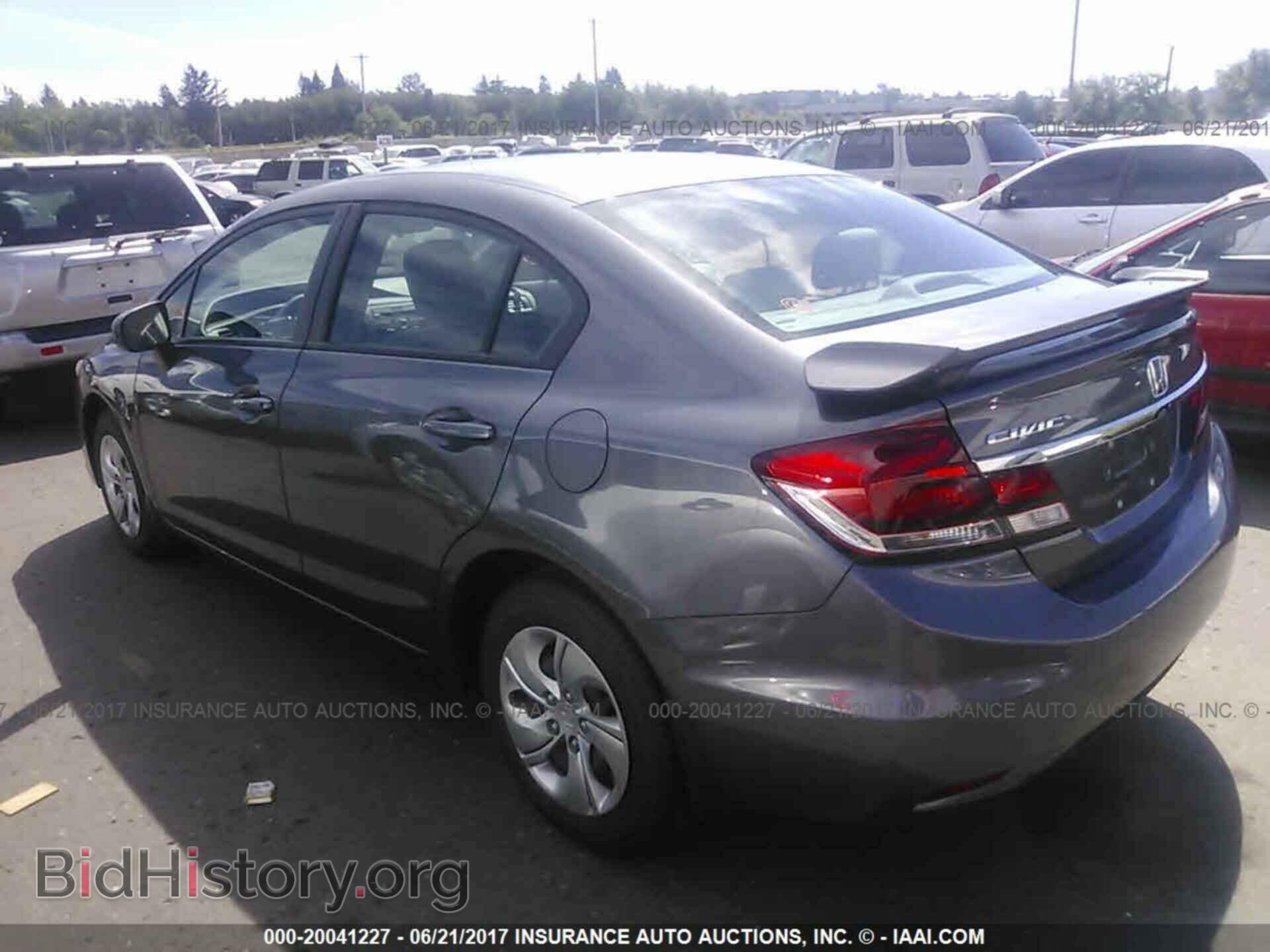 2014 Honda Civic - VIN: 19XFB2F58EE270496 - Фото 3