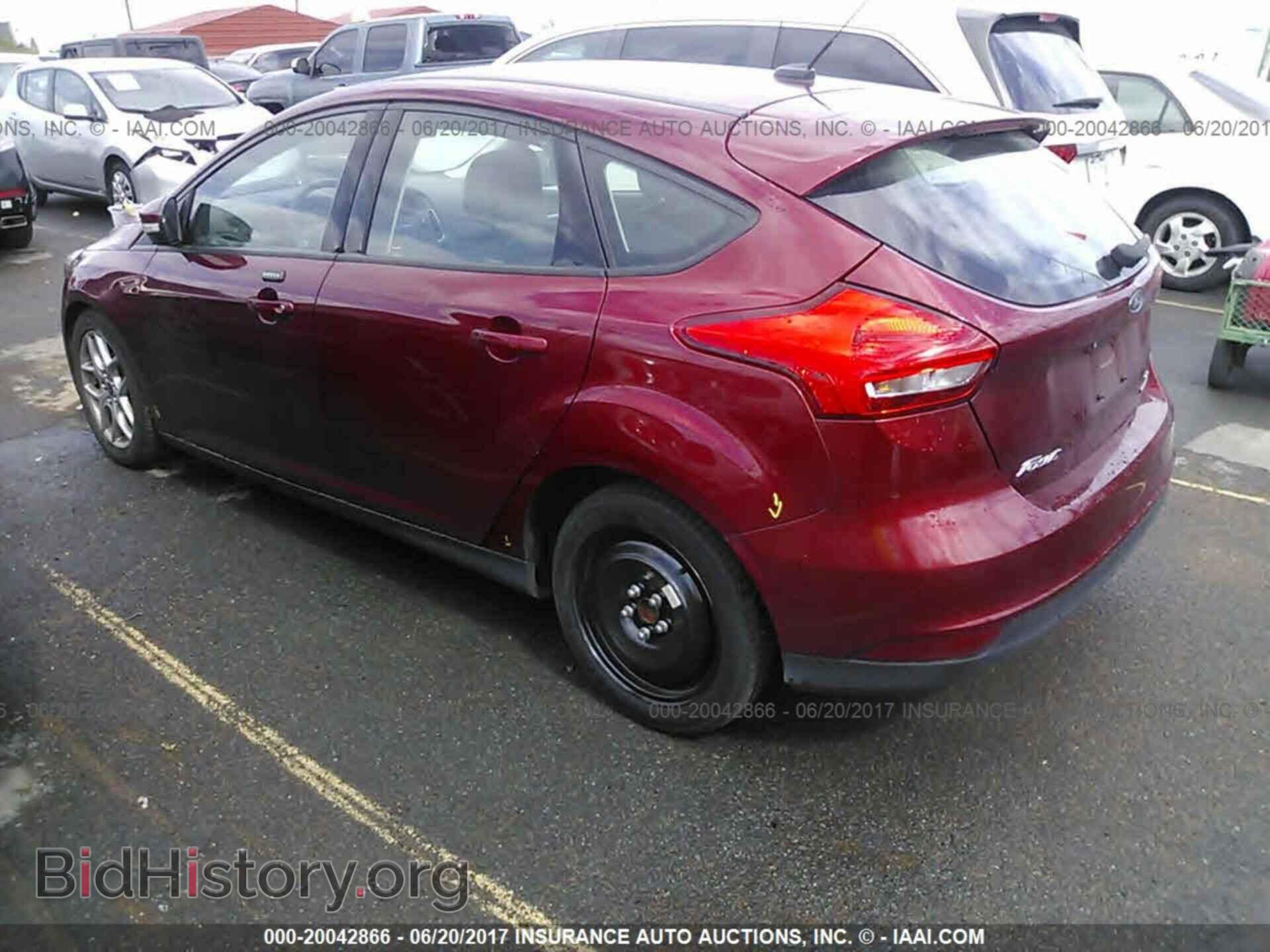 2015 Ford Focus - VIN: 1FADP3K21FL256772 - Фото 3