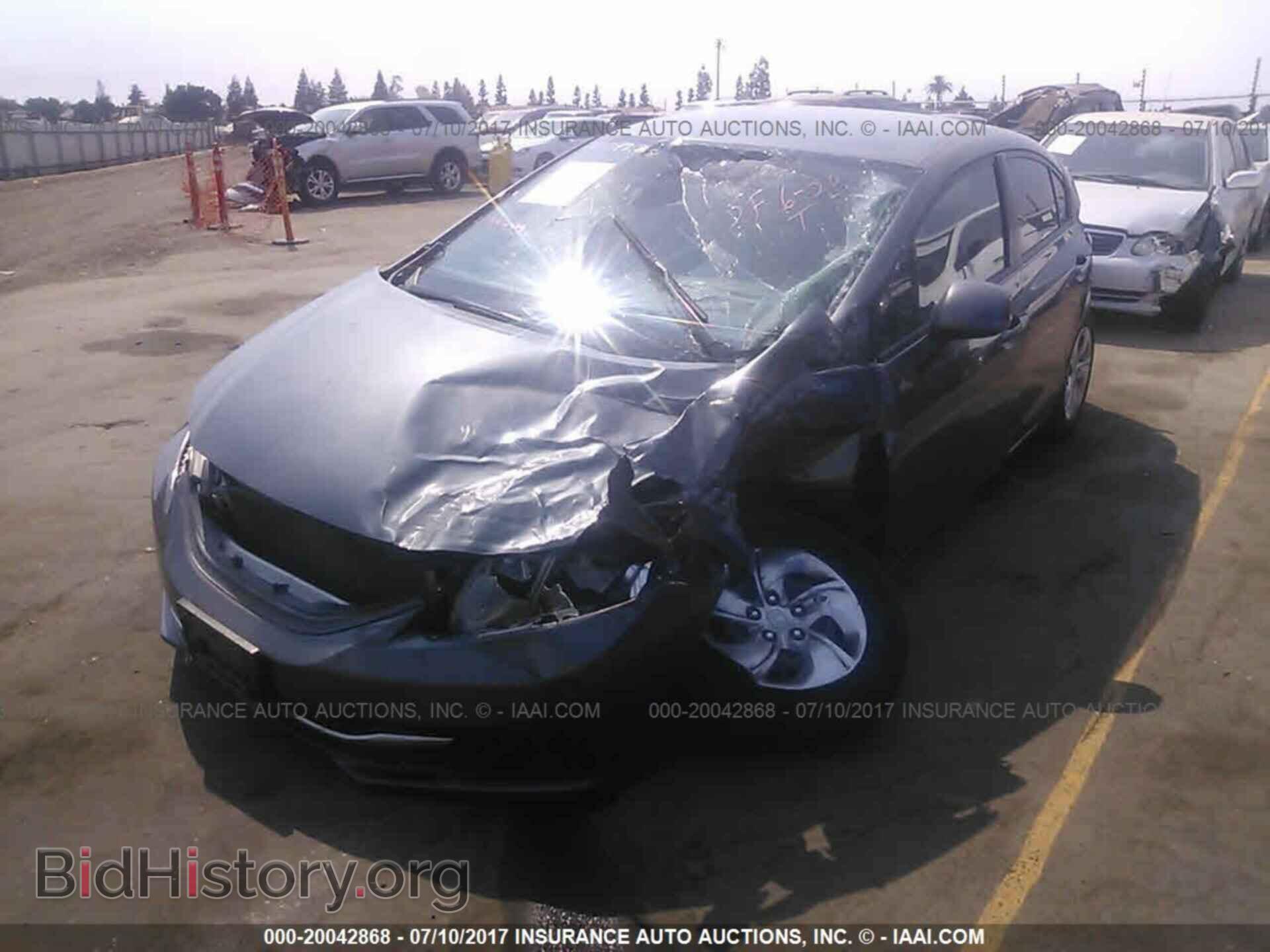 2013 Honda Civic - VIN: 19XFB2F56DE245885 - Фото 2