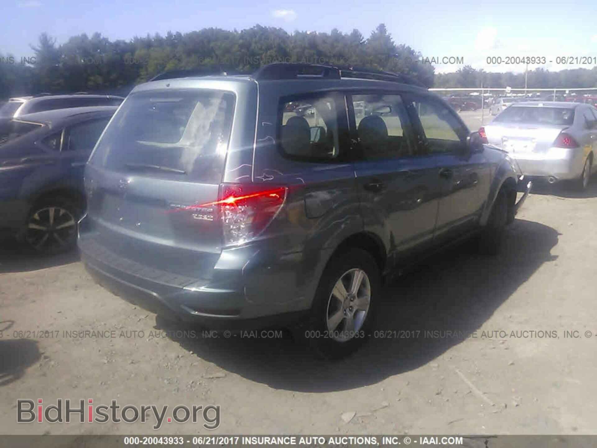 2013 Subaru Forester - VIN: JF2SHABC9DG437587 - Фото 4