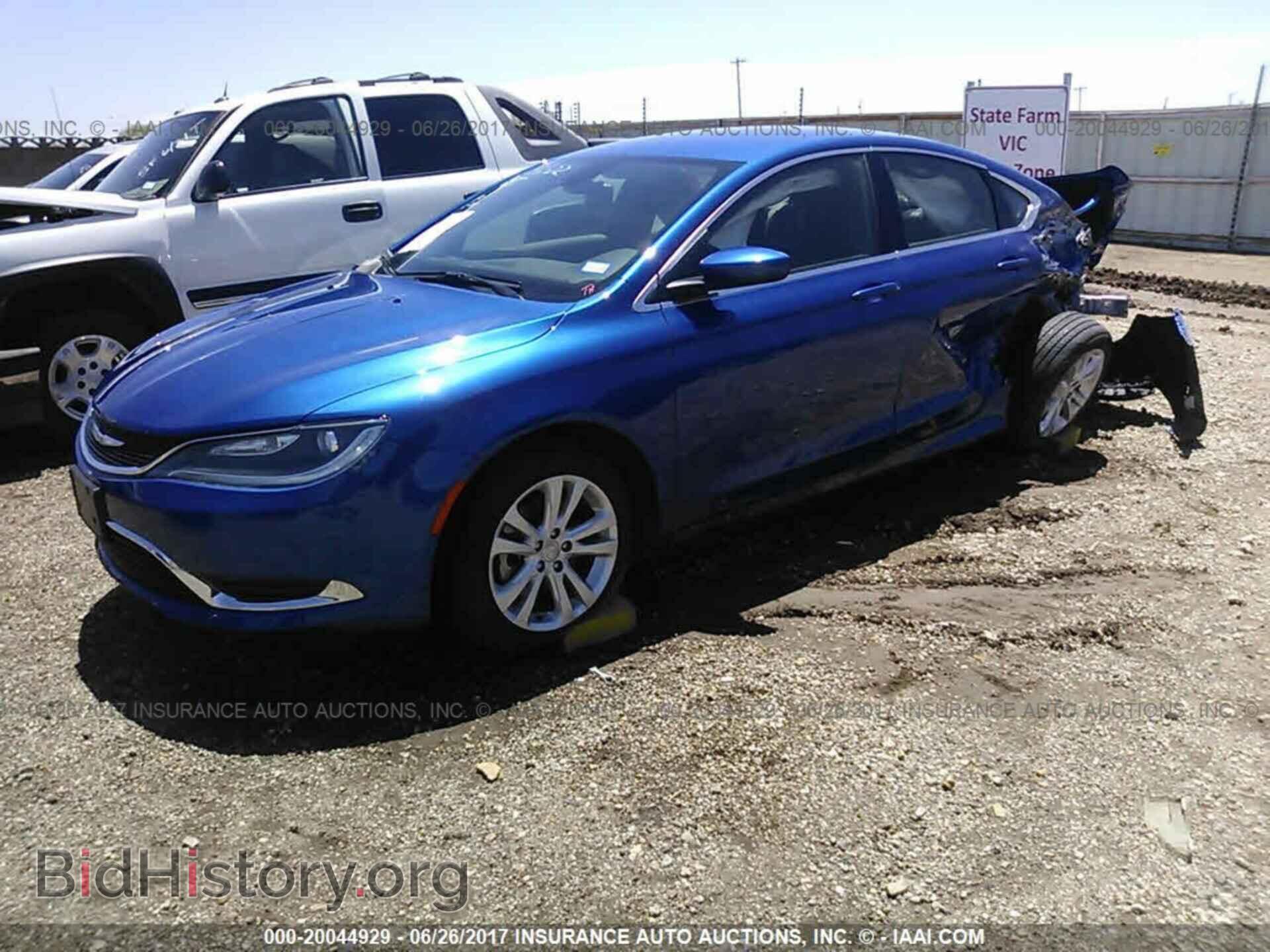 2015 Chrysler 200 - VIN: 1C3CCCAB2FN754247 - Фото 2