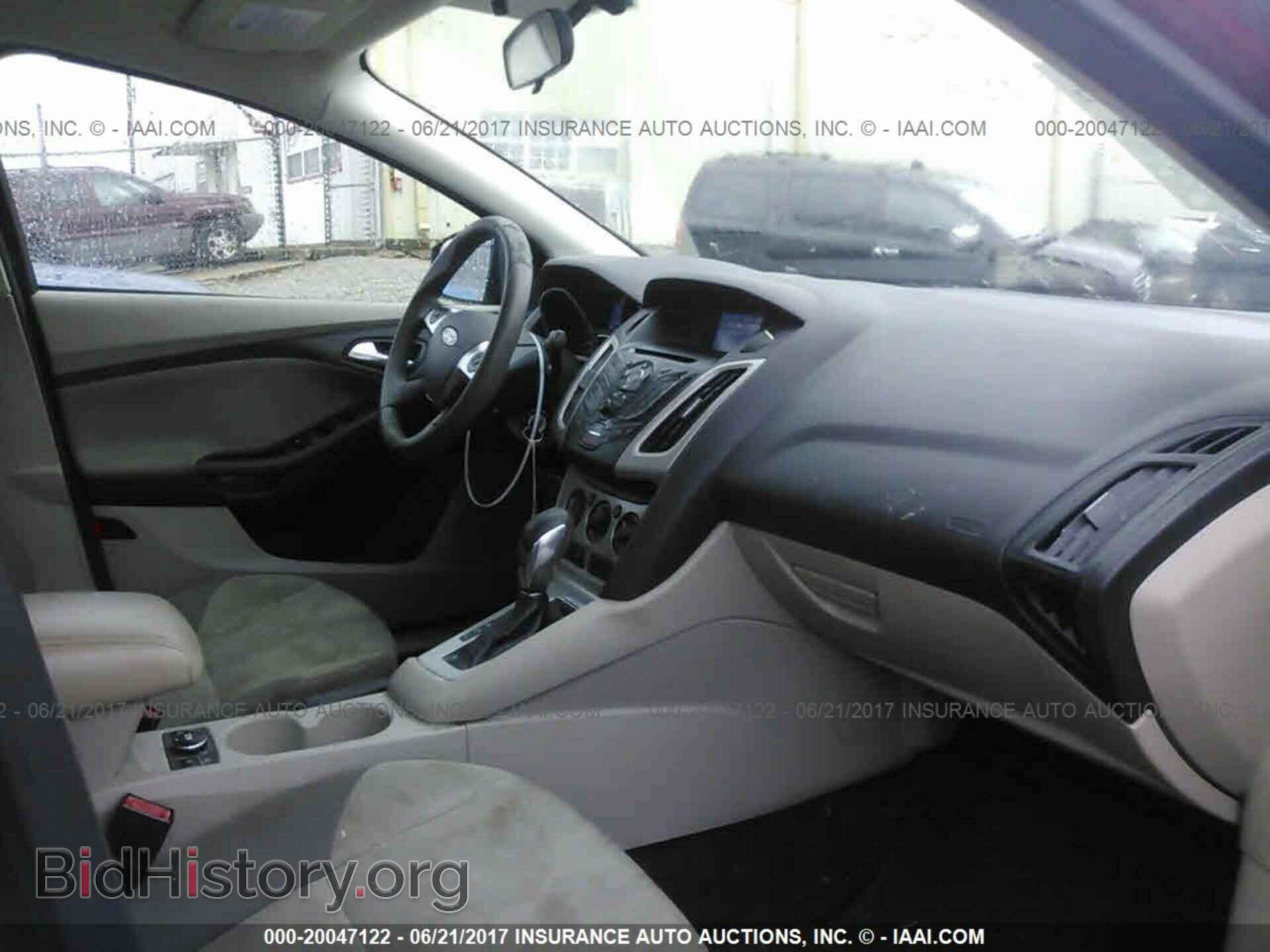 2012 Ford Focus - VIN: 1FAHP3F29CL407624 - Фото 5