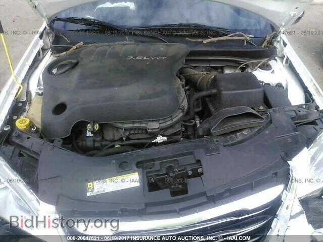 2013 Chrysler 200 - VIN: 1C3CCBCG2DN723211 - Photo 10