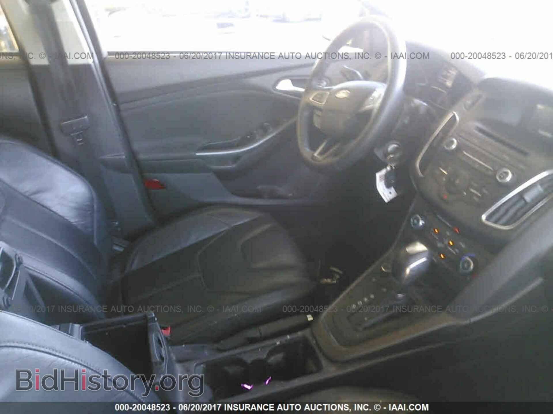2015 Ford Focus - VIN: 1FADP3F27FL334059 - Photo 5