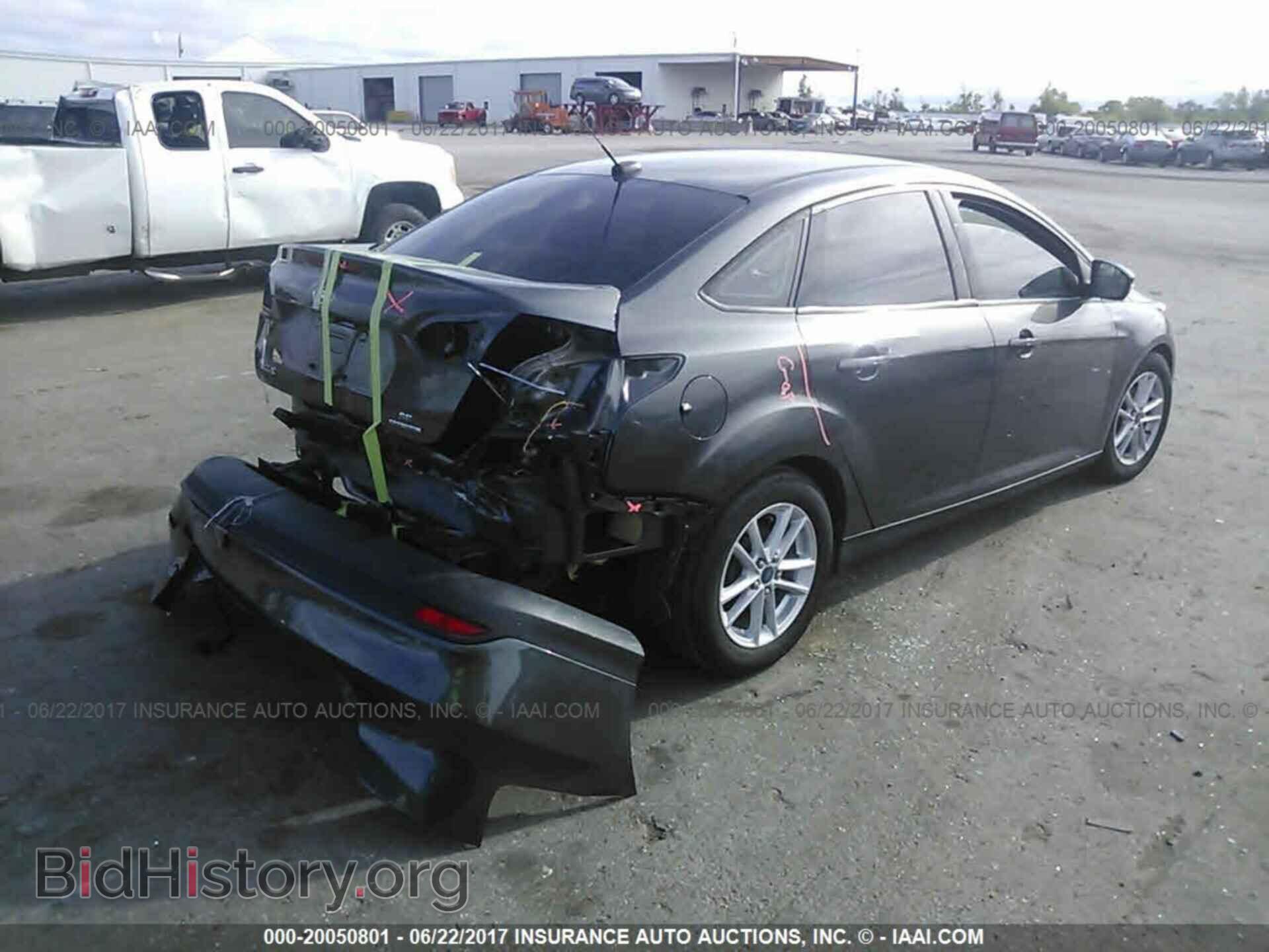 2015 Ford Focus - VIN: 1FADP3F23FL340487 - Фото 4