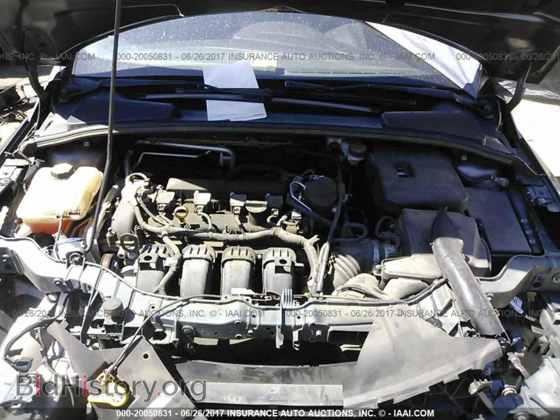 2012 Ford Focus - VIN: 1FAHP3E25CL230880 - Photo 10