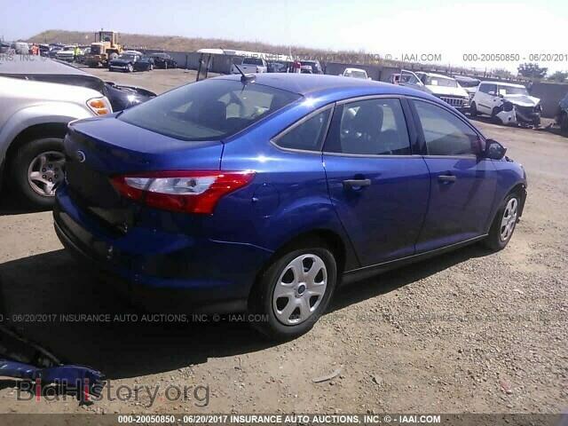 2012 Ford Focus - VIN: 1FAHP3E26CL452733 - Photo 4