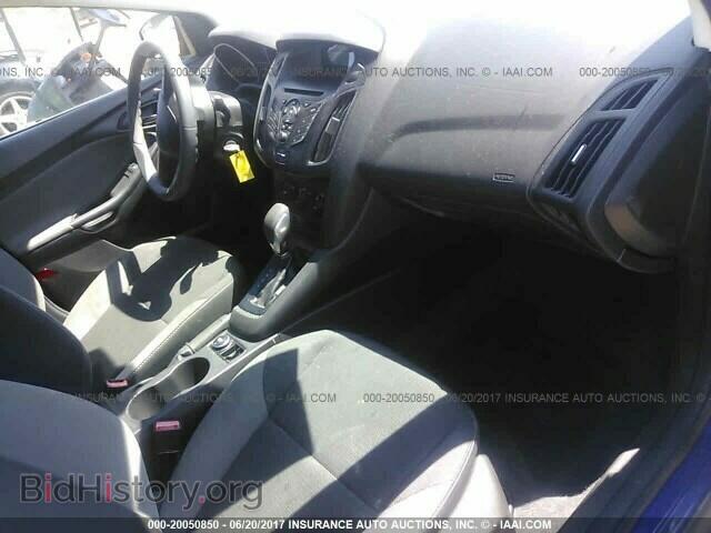 2012 Ford Focus - VIN: 1FAHP3E26CL452733 - Photo 5