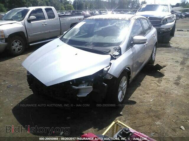 2015 Ford Focus - VIN: 1FADP3F25FL305286 - Photo 2