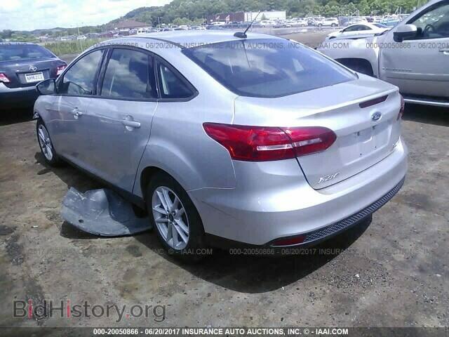 2015 Ford Focus - VIN: 1FADP3F25FL305286 - Photo 3