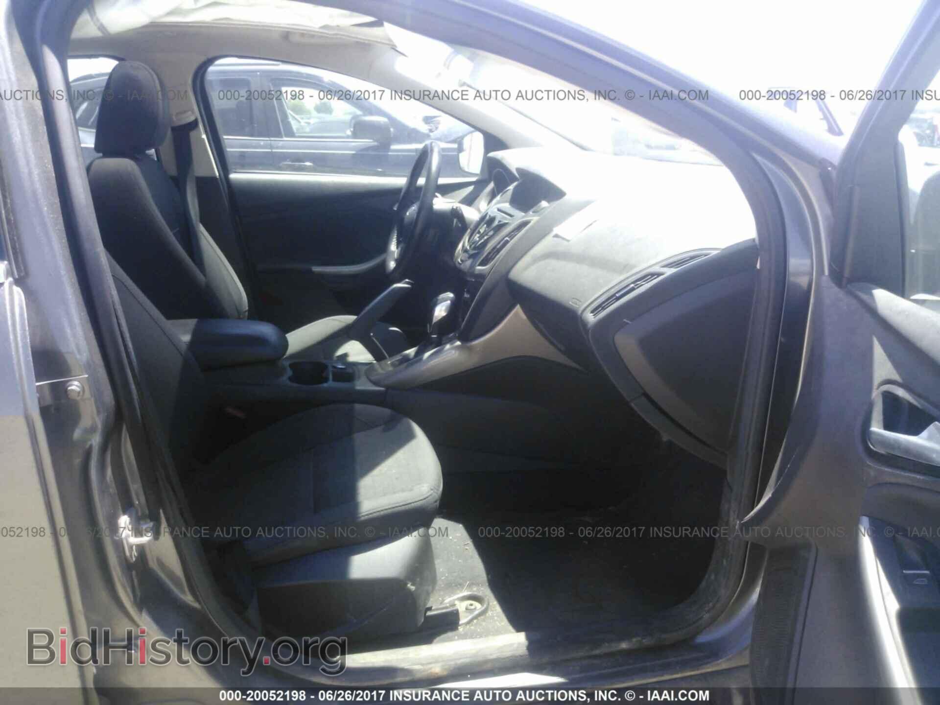 2012 Ford Focus - VIN: 1FAHP3M21CL430480 - Photo 5