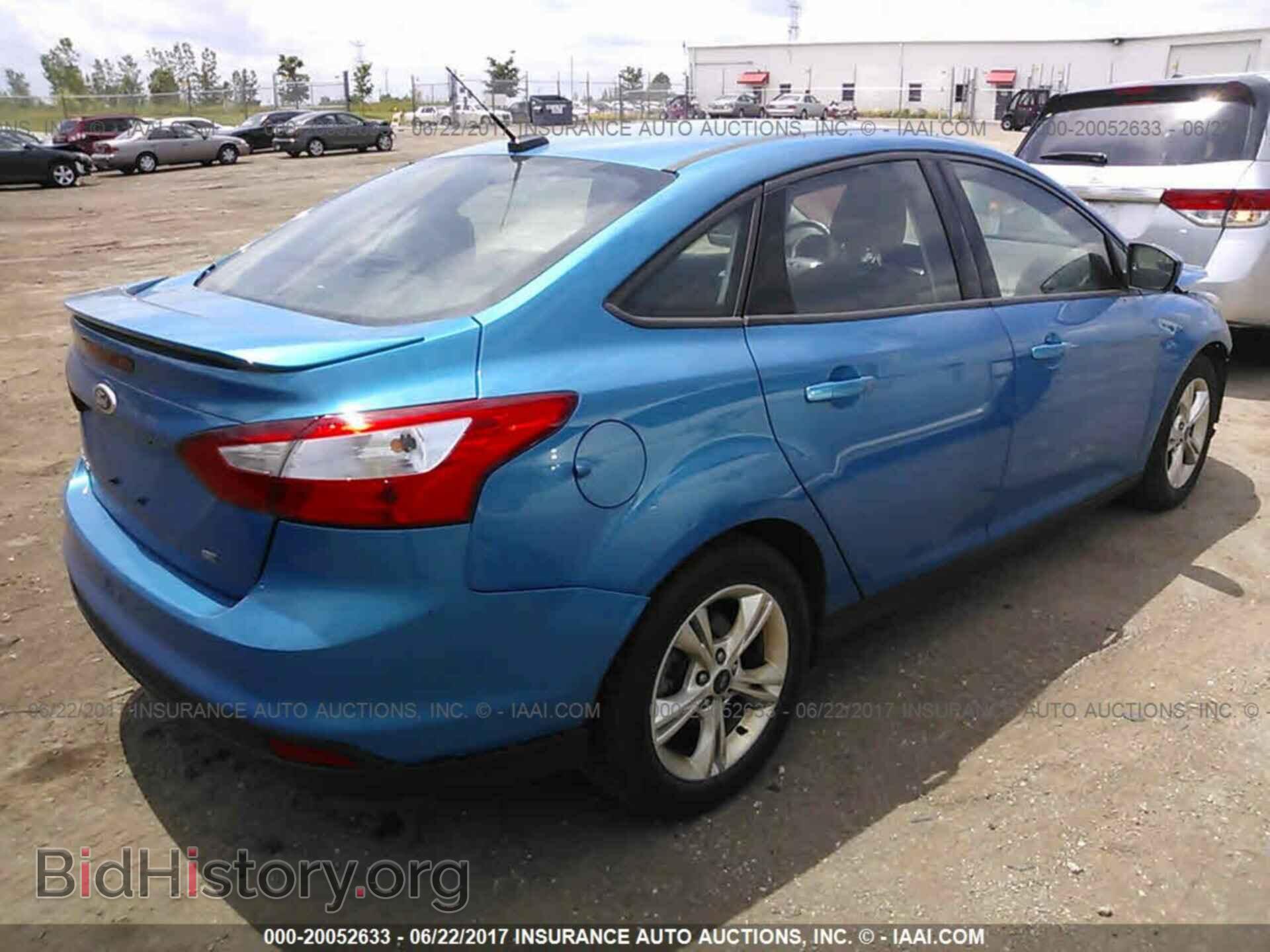 2012 Ford Focus - VIN: 1FAHP3F21CL166254 - Photo 4