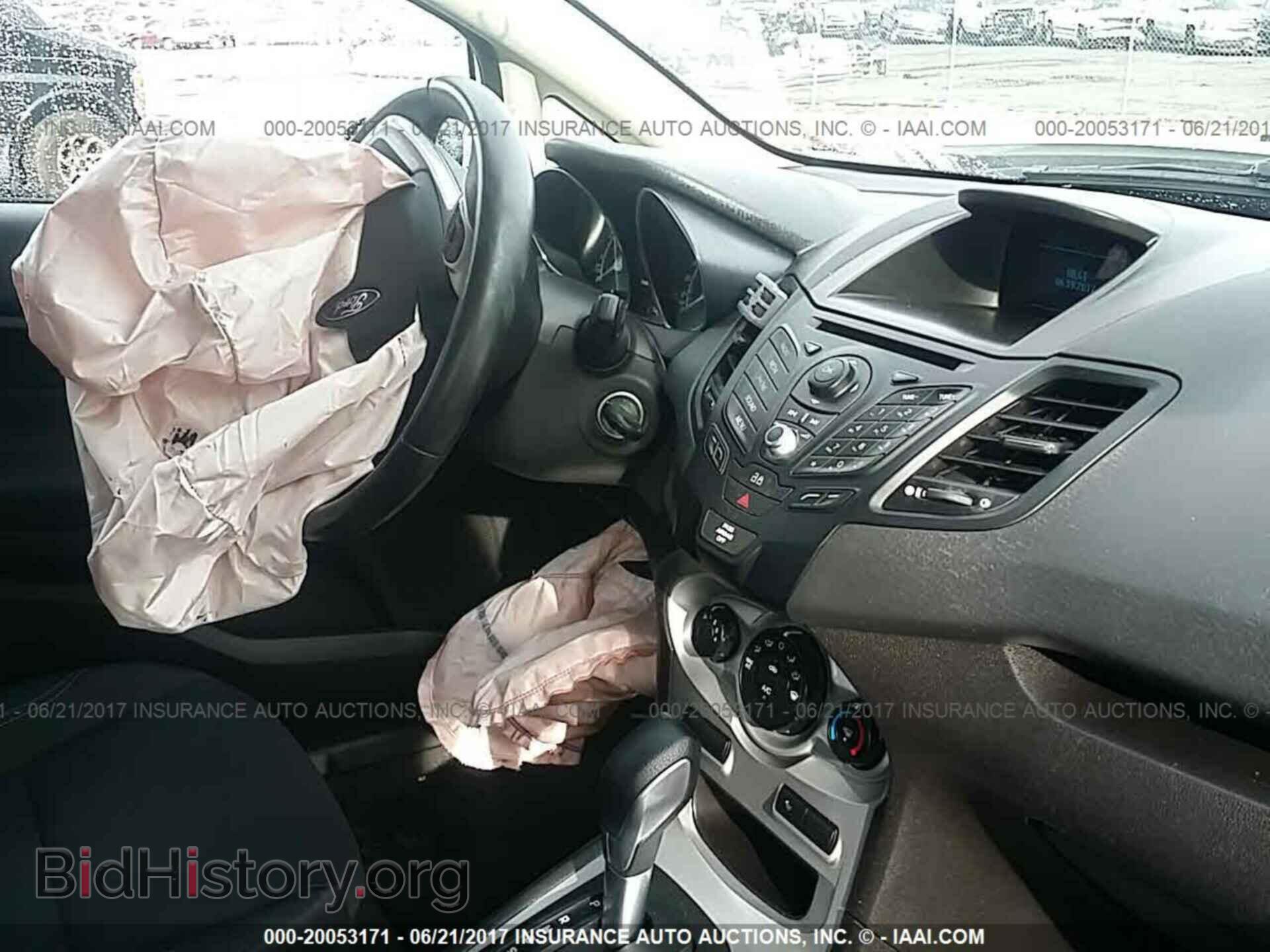 2014 Ford Fiesta - VIN: 3FADP4EJ5EM111417 - Photo 5
