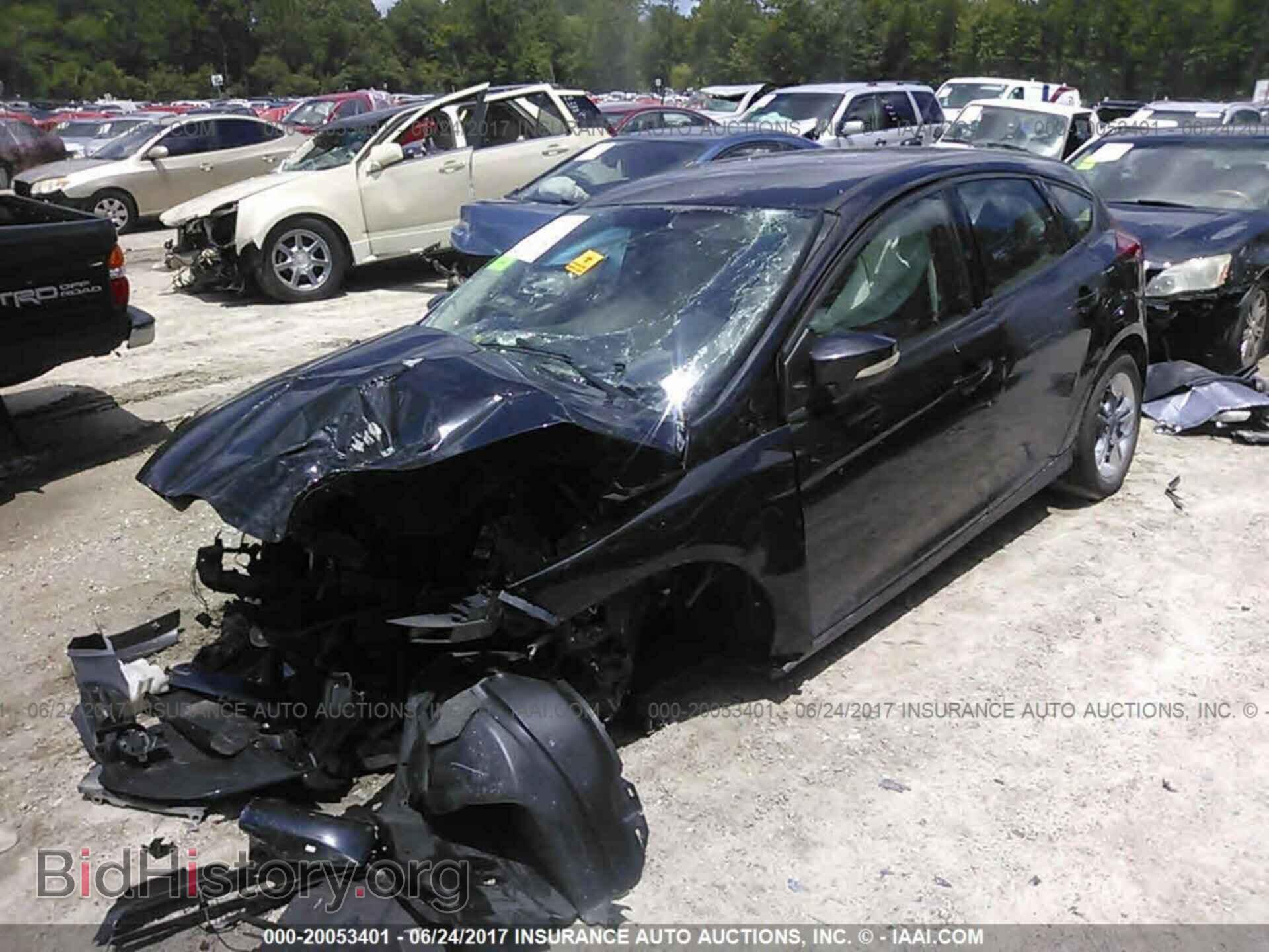2013 Ford Focus - VIN: 1FADP3K21DL338708 - Photo 2