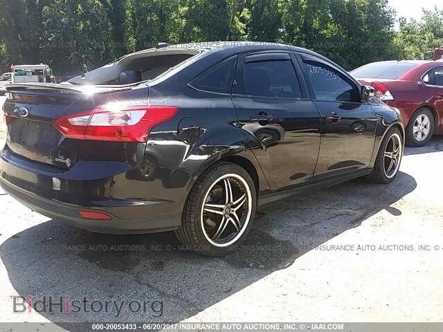 2013 Ford Focus - VIN: 1FADP3F2XDL196546 - Photo 4