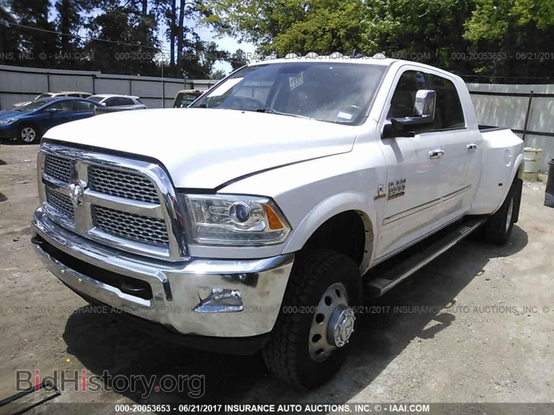 2014 Ram 3500 - VIN: 3C63RRML6EG326259 - Фото 2