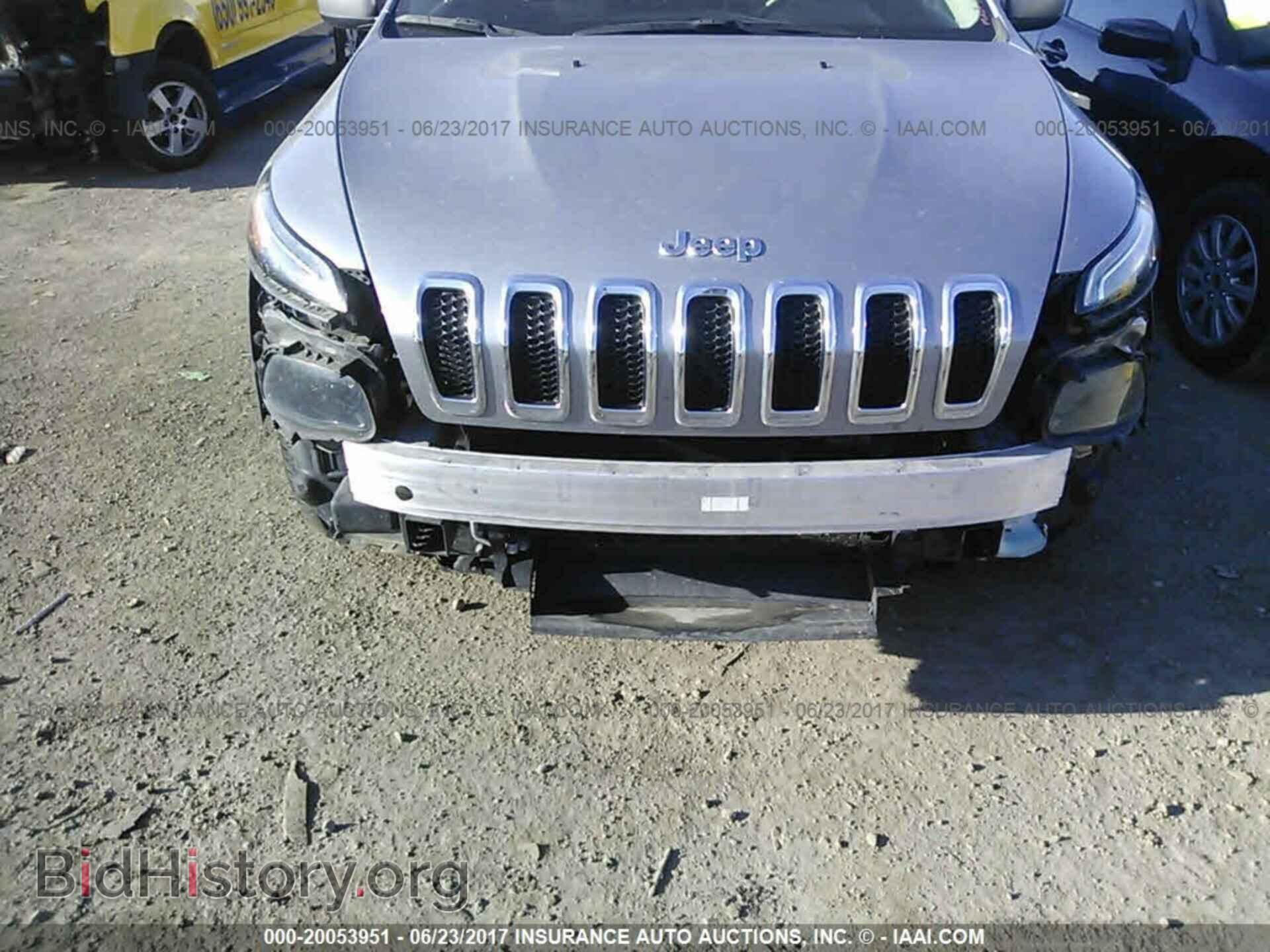 2014 Jeep Cherokee - VIN: 1C4PJMCS3EW207986 - Photo 6