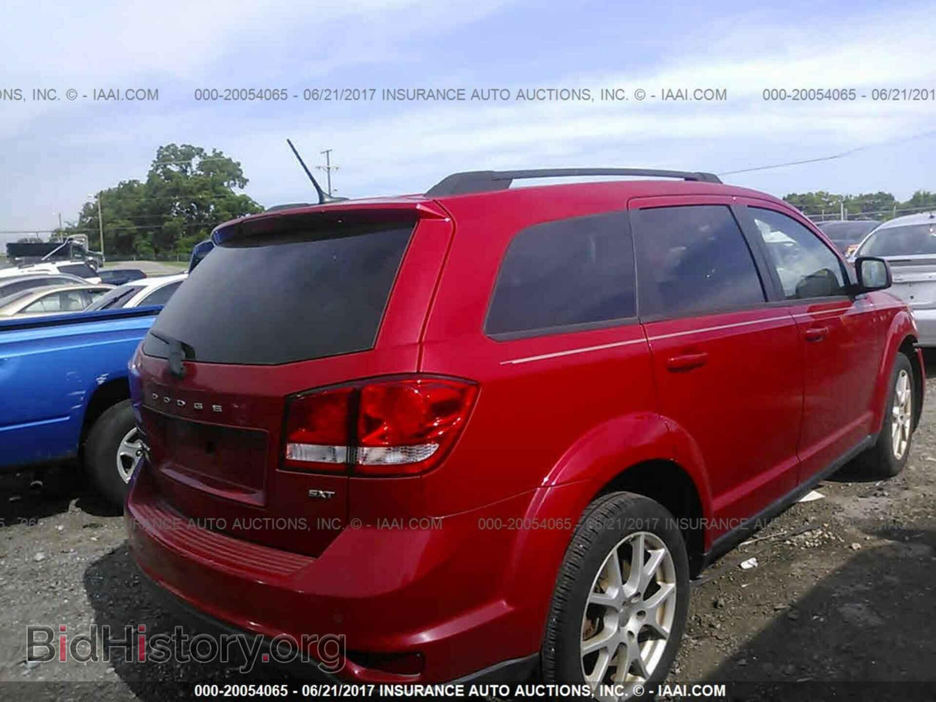 2015 Dodge Journey - VIN: 3C4PDCBB9FT734957 - Фото 4