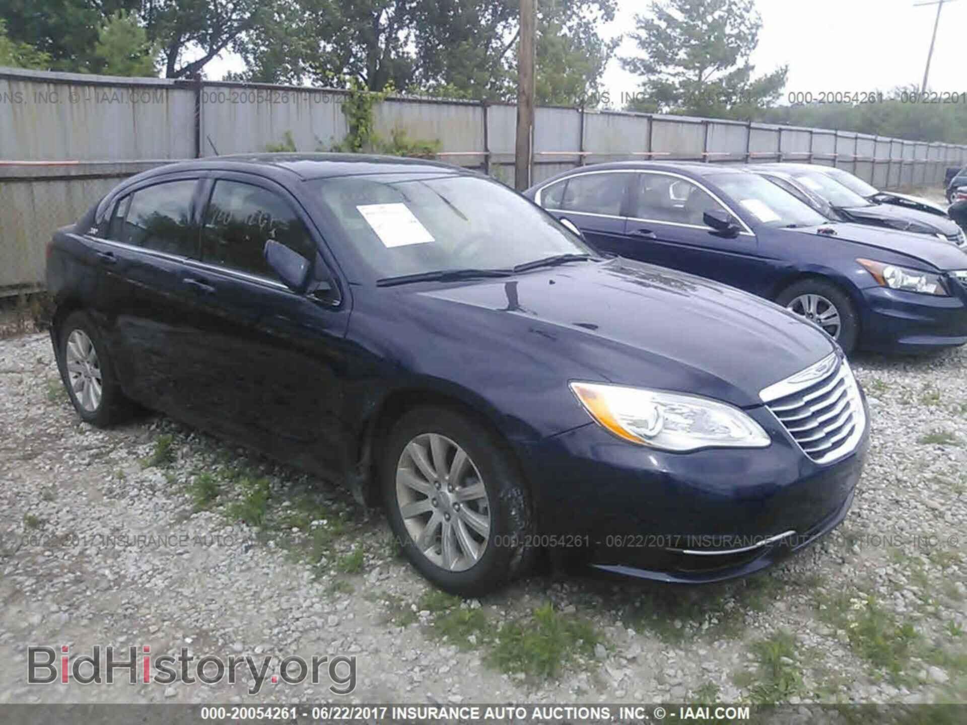 Photo 1C3CCBBB7DN550680 - Chrysler 200 2013