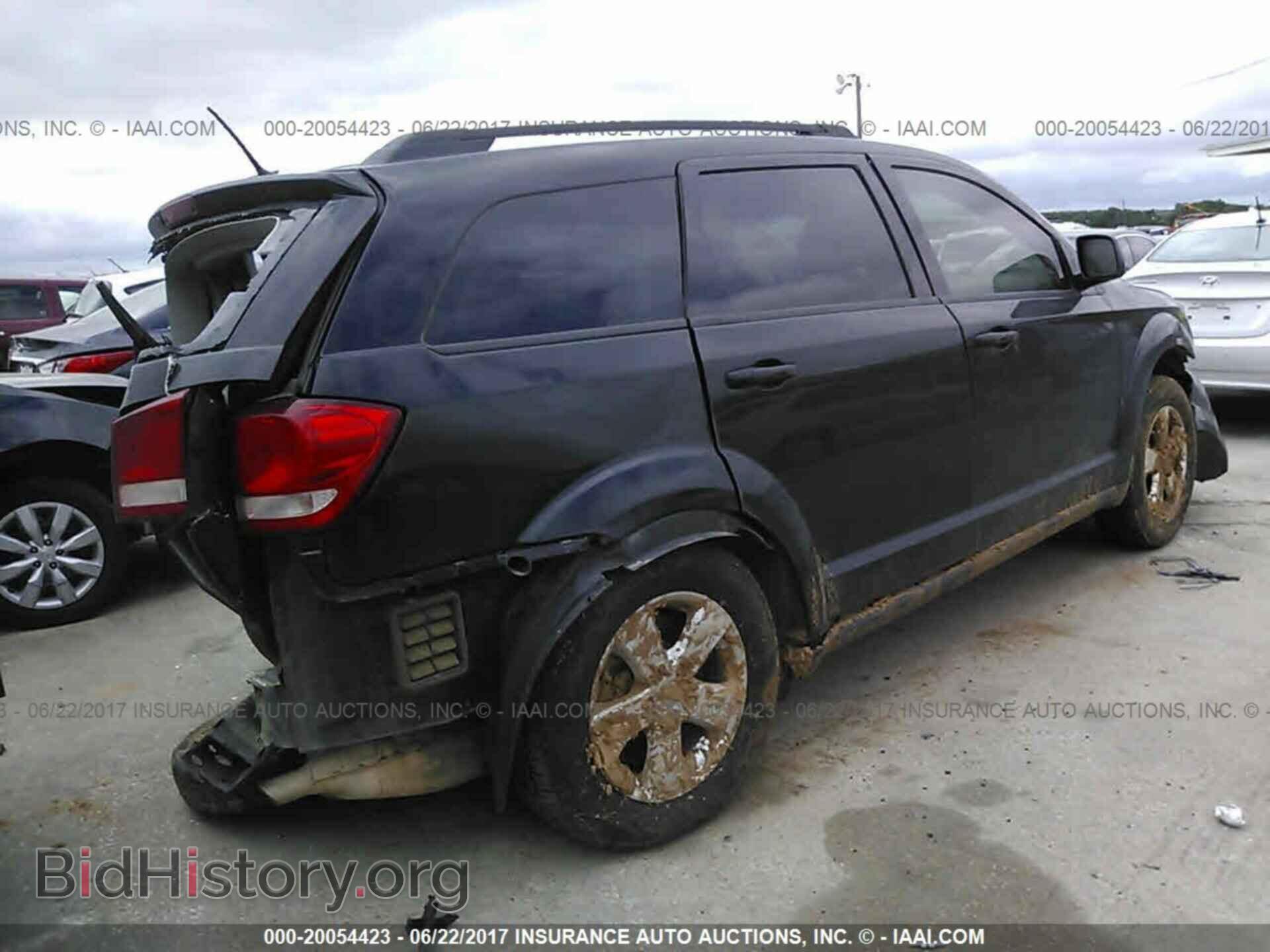 2014 Dodge Journey - VIN: 3C4PDCAB9ET266406 - Photo 4