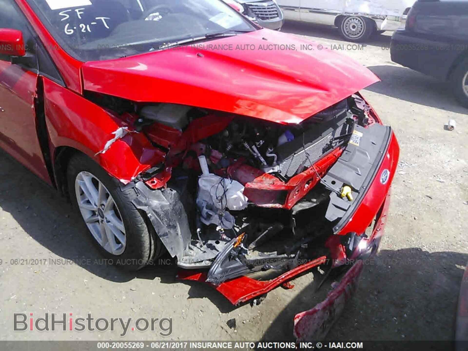 2016 Ford Focus - VIN: 1FADP3F2XGL350712 - Photo 6