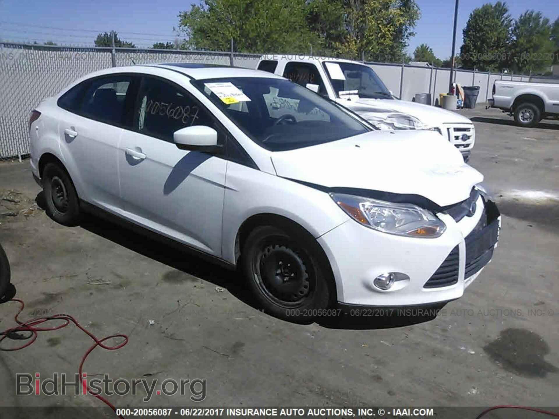 Photo 1FAHP3F22CL227482 - Ford Focus 2012
