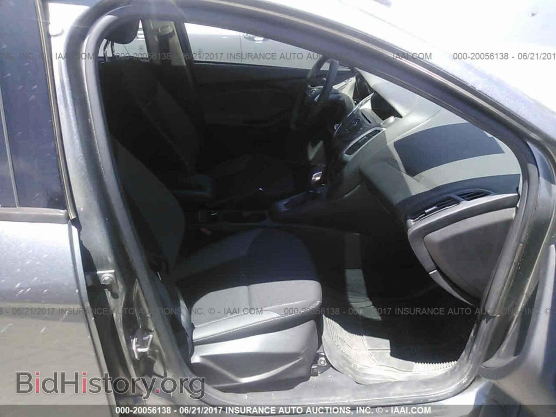 2012 Ford Focus - VIN: 1FAHP3F25CL301722 - Фото 5