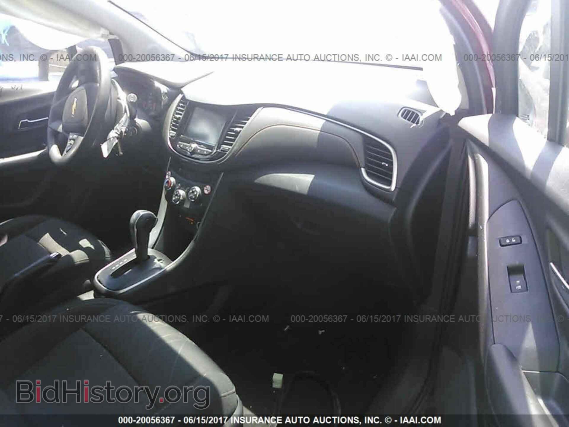2017 Chevrolet Trax - VIN: 3GNCJLSB9HL143058 - Фото 5