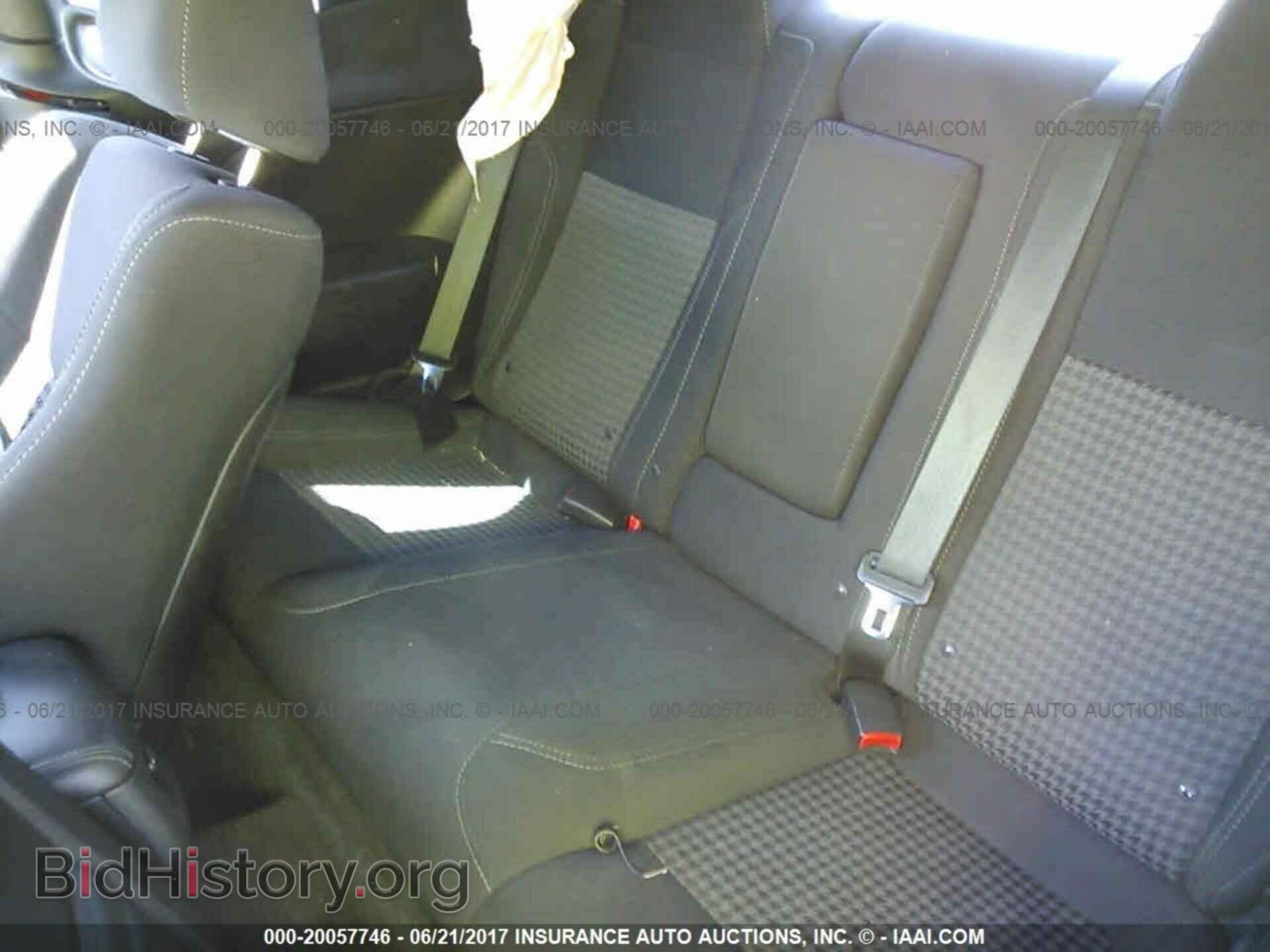 2015 Dodge Challenger - VIN: 2C3CDZAG8FH758534 - Фото 8