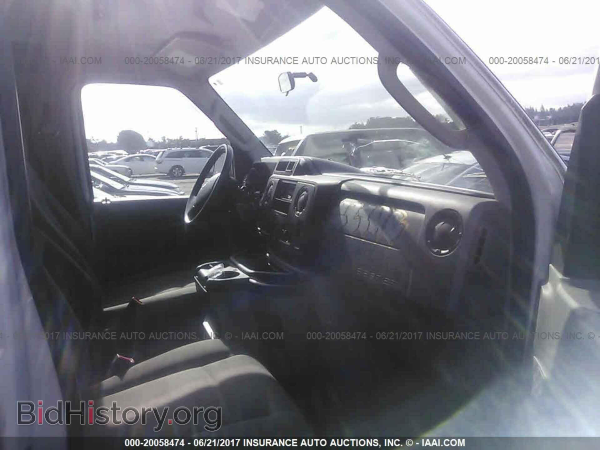 2011 Ford Econoline - VIN: 1FTNE2EW0BDB24331 - Photo 5