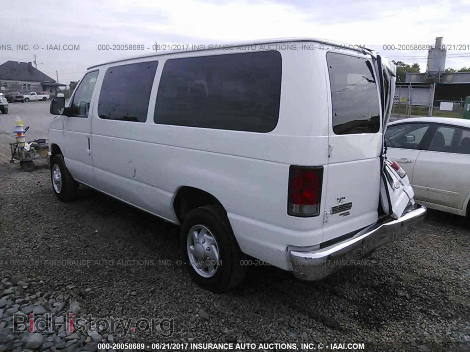 2011 Ford Econoline - VIN: 1FBNE3BL3BDA61360 - Photo 3