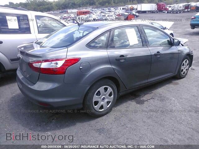 2013 Ford Focus - VIN: 1FADP3E22DL111460 - Photo 4