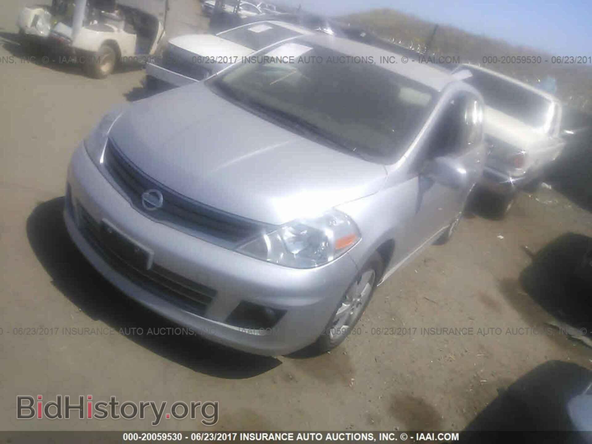 2011 Nissan Versa - VIN: 3N1BC1CP3BL513055 - Photo 2