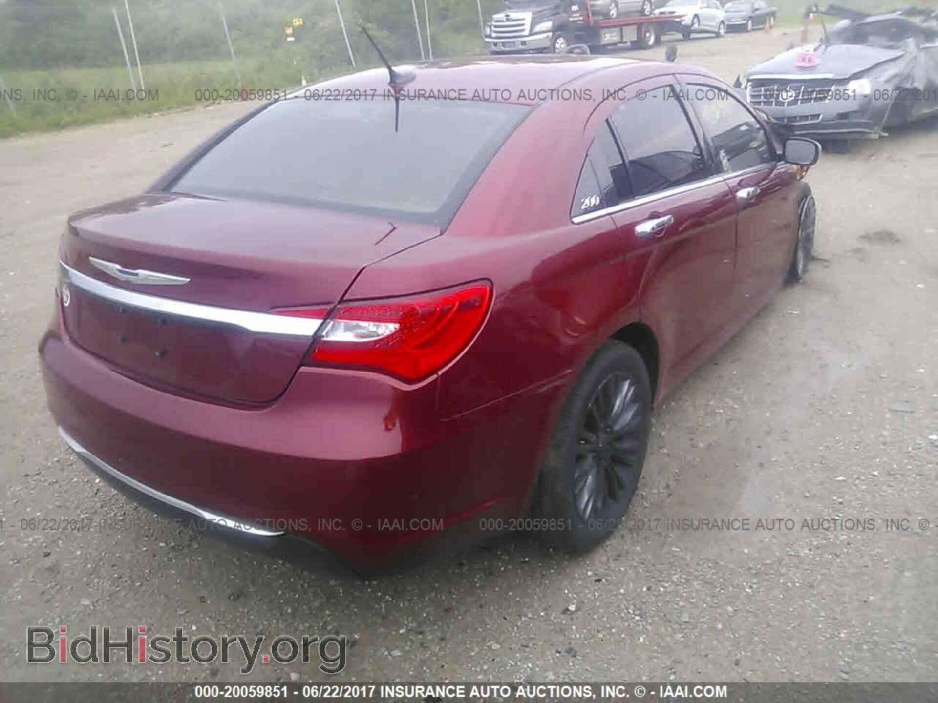 2012 Chrysler 200 - VIN: 1C3CCBCB5CN298618 - Photo 4
