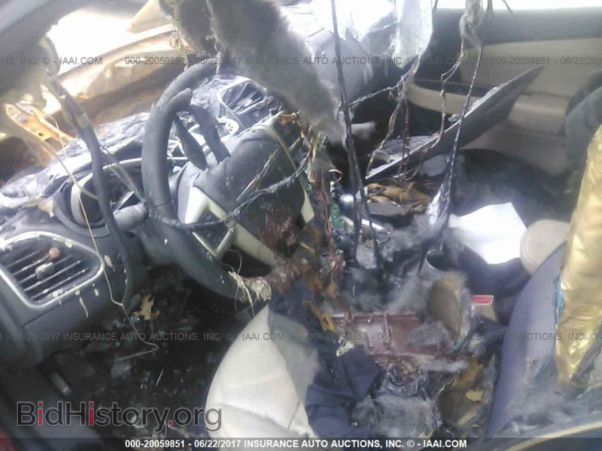 2012 Chrysler 200 - VIN: 1C3CCBCB5CN298618 - Photo 5