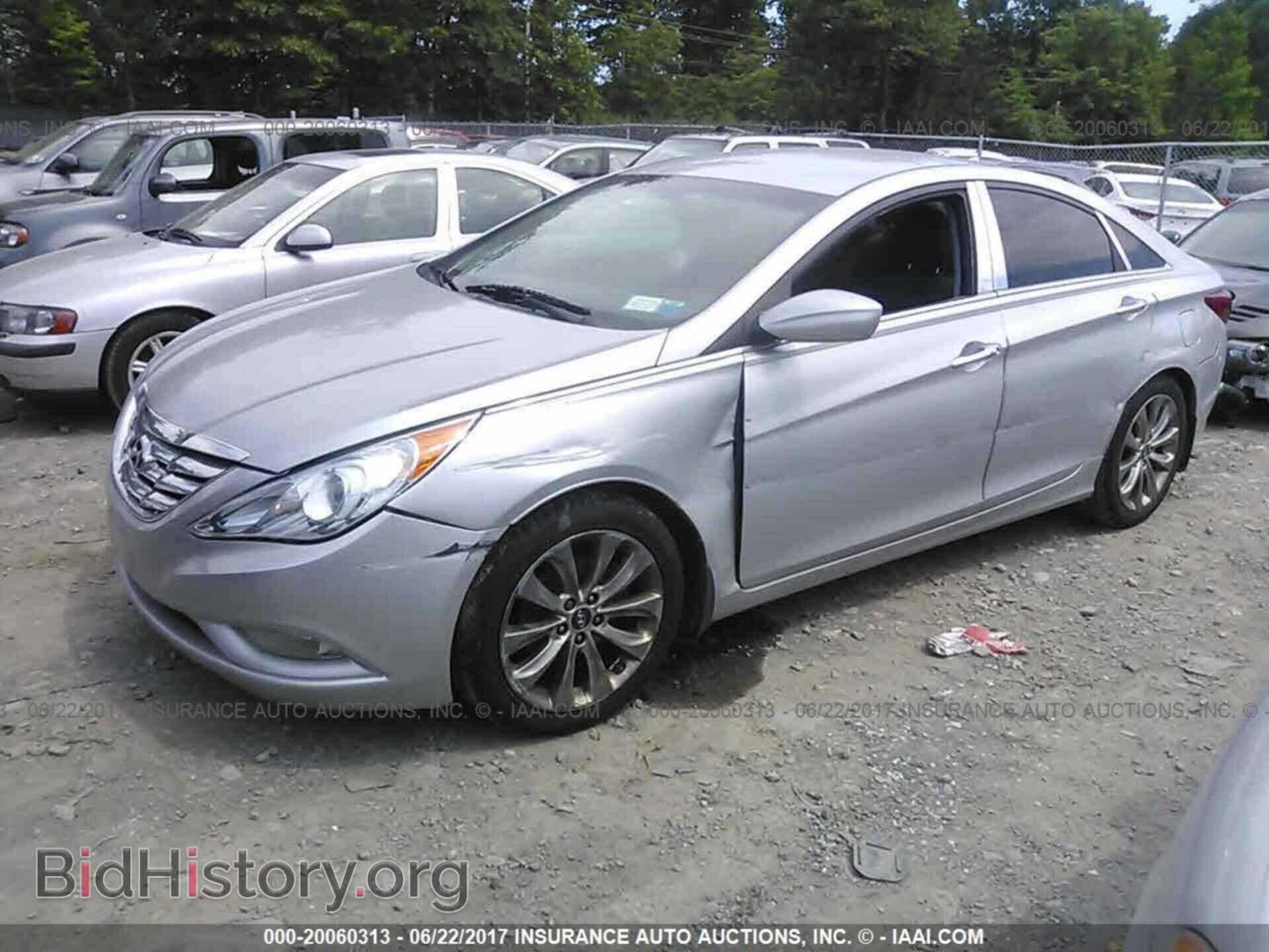 2012 Hyundai Sonata - VIN: 5NPEC4AC5CH371448 - Фото 2