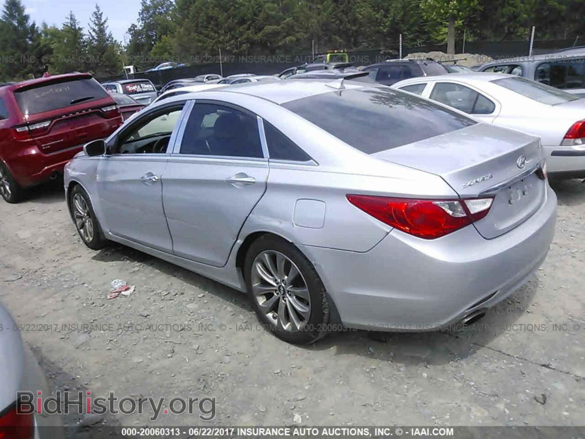 2012 Hyundai Sonata - VIN: 5NPEC4AC5CH371448 - Фото 3